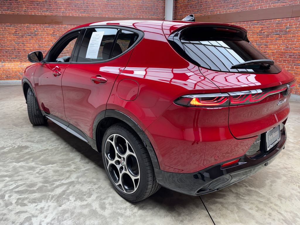 Used 2024 Alfa Romeo Tonale Ti AWD/4WD video 2