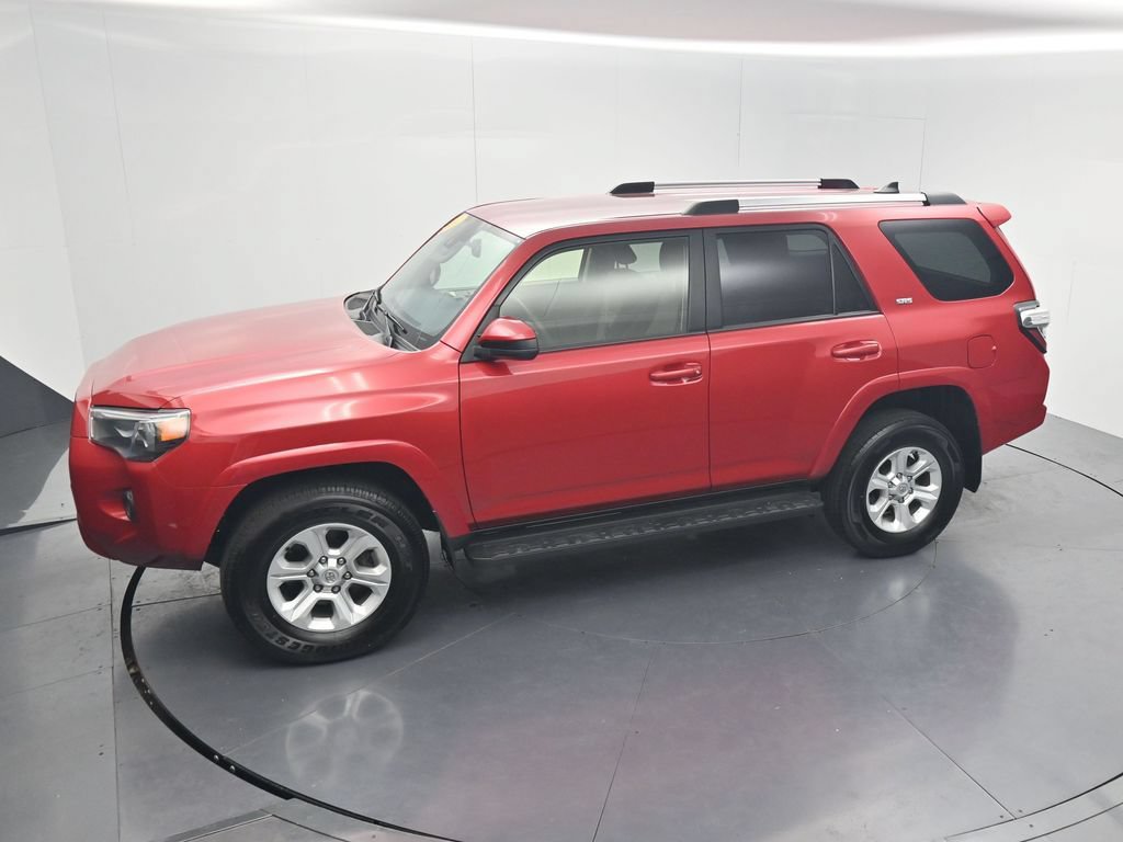Used 2024 Toyota 4Runner SR5 AWD/4WD image 55