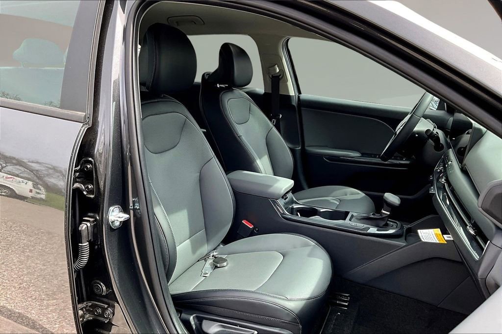New 2026 Kia K4 EX FWD image 10