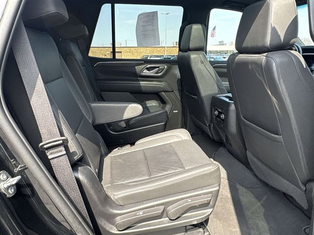 Used 2022 Chevrolet Tahoe LT w/ Luxury Package image 24