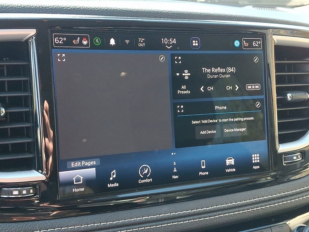 Used 2022 Chrysler Pacifica Touring-L w/ Uconnect Theater Family Group image 17