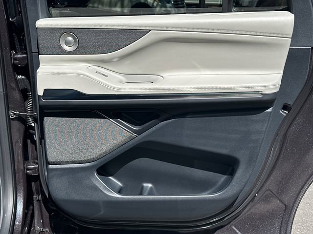 New 2026 Lincoln Navigator L Reserve AWD/4WD image 20