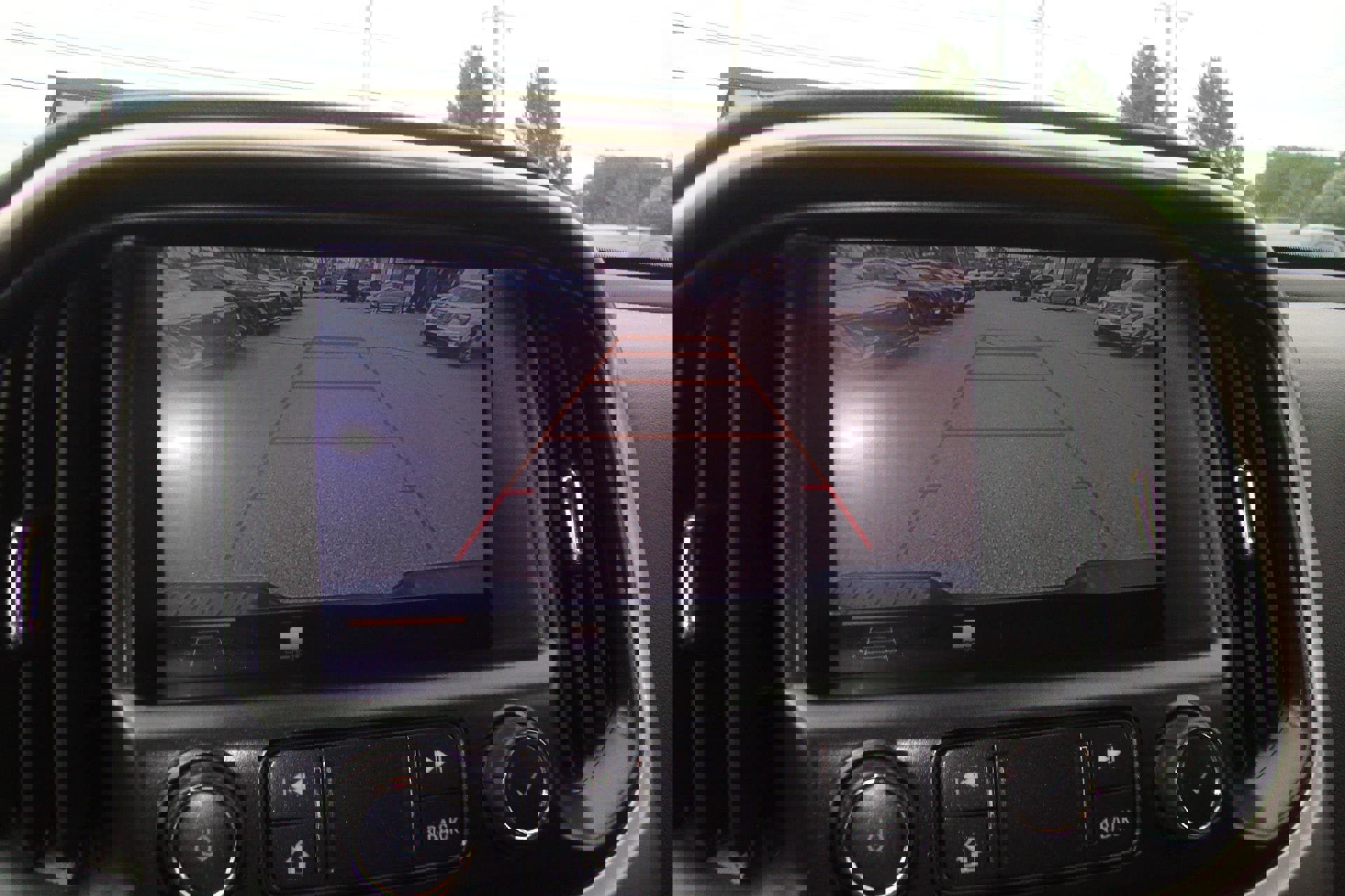 Certified 2022 GMC Canyon Denali image 35