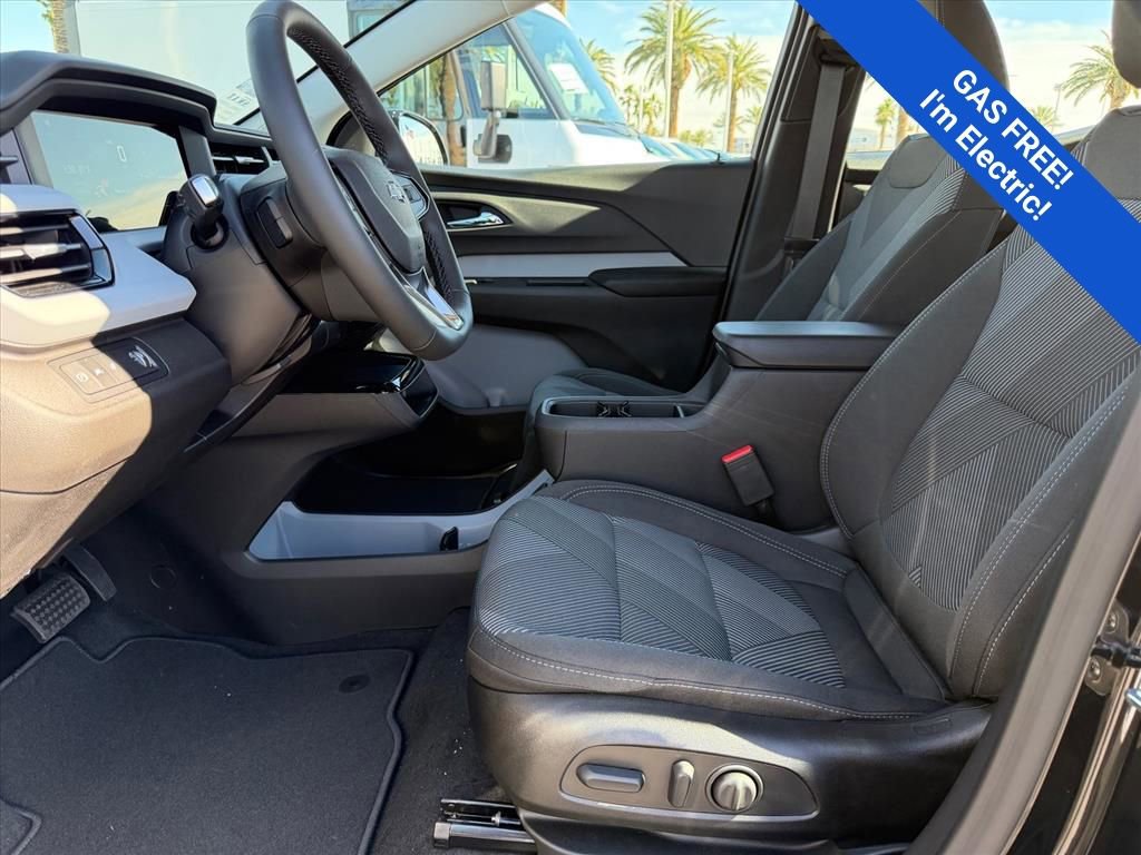 New 2027 Chevrolet Bolt LT w/ Comfort Package image 5