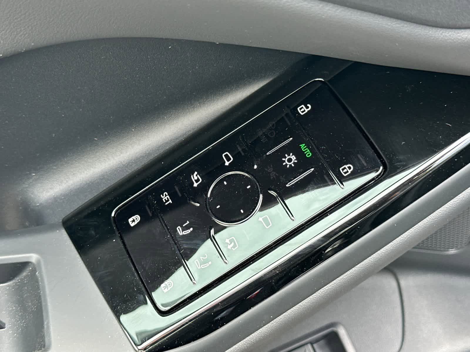 New 2027 Audi Q6 e-tron Premium Plus AWD/4WD image 13