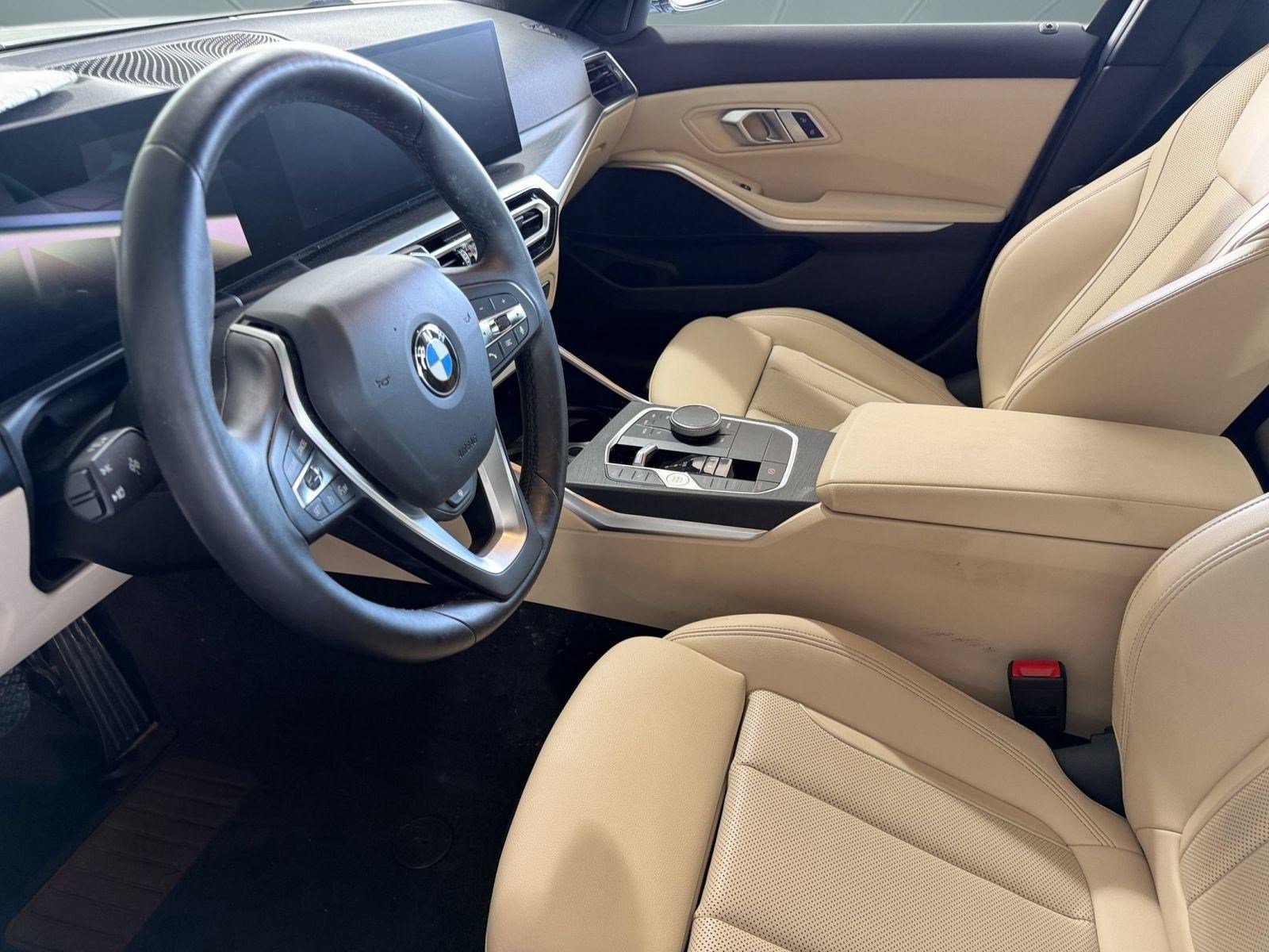 Certified 2023 BMW 330i Sedan w/ Convenience Package RWD image 4