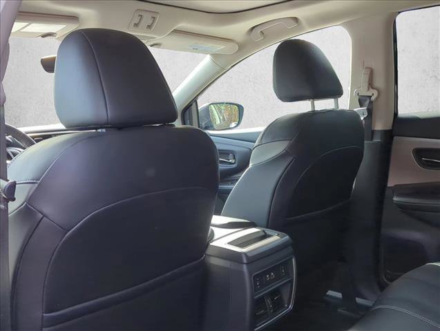 Used 2024 Nissan Murano SL image 16