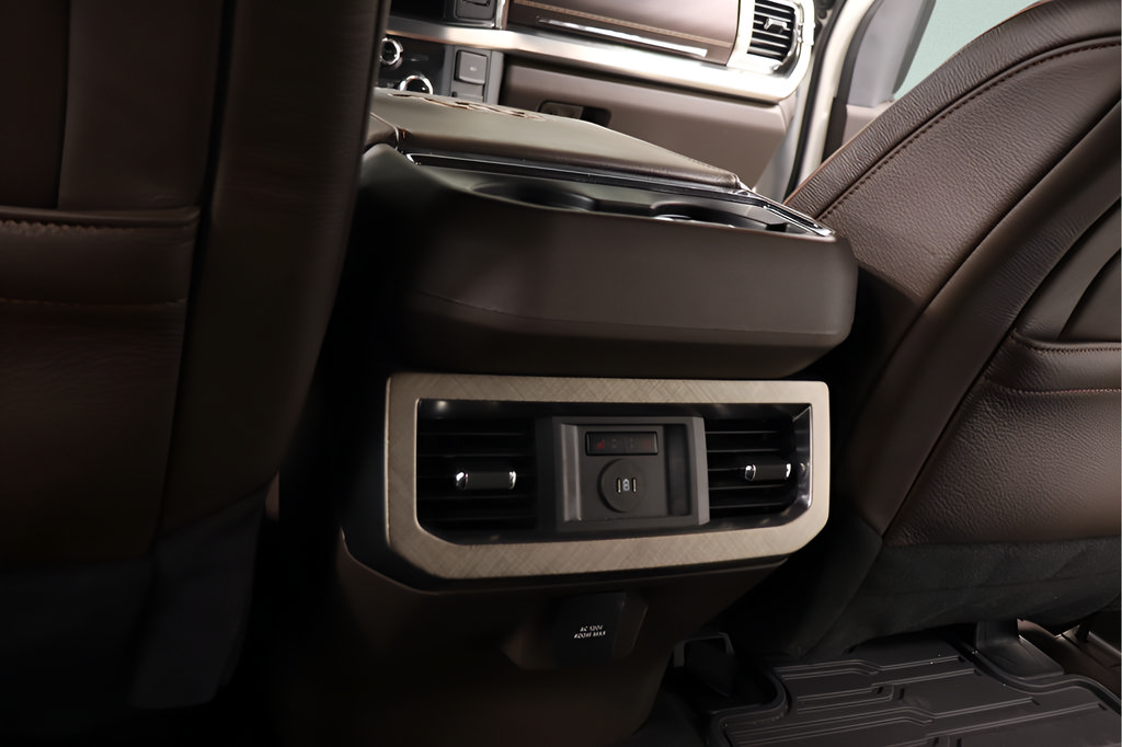 Used 2025 Ford F250 King Ranch AWD/4WD image 28