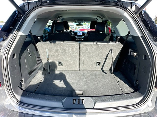 Used 2022 Ford Explorer XLT w/ Equipment Group 202A image 24