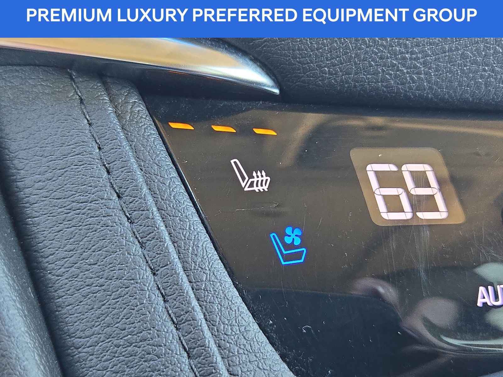 Used 2019 Cadillac XT5 Premium Luxury image 27