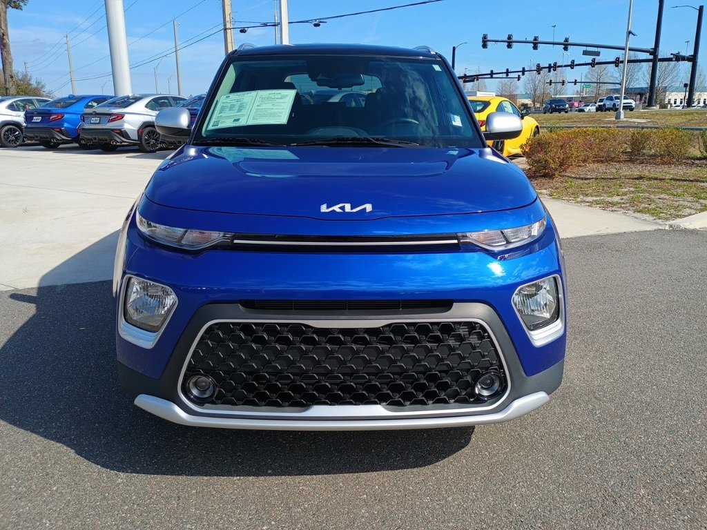 Used 2022 Kia Soul X-Line image 2