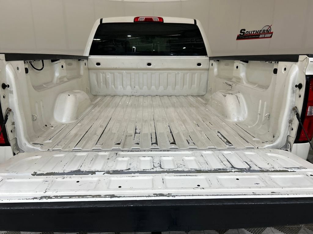 Used 2014 GMC Sierra 1500 SLT w/ SLT Crew Cab Value Package AWD/4WD image 5