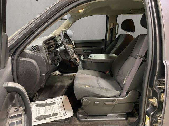 Used 2011 Chevrolet Silverado 1500 LT w/ All-Star Edition AWD/4WD image 12