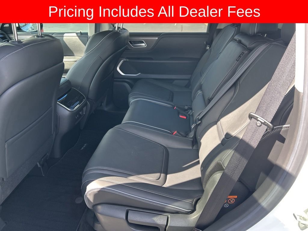 Used 2025 INFINITI QX80 Luxe AWD/4WD image 16