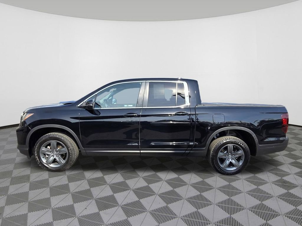 Certified 2023 Honda Ridgeline RTL image 5