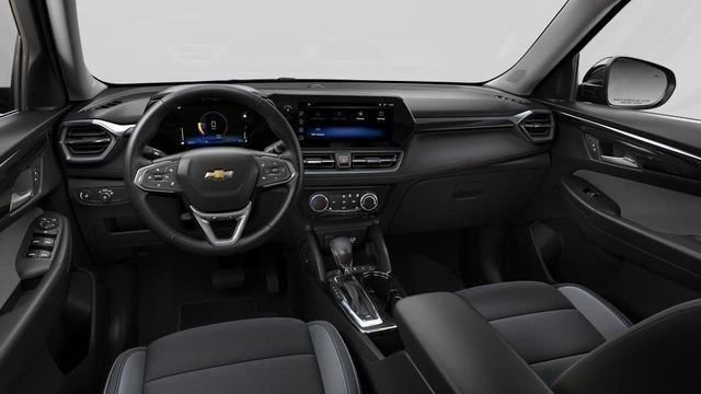 New 2026 Chevrolet TrailBlazer LT w/ LT Cold Weather Package FWD image 38
