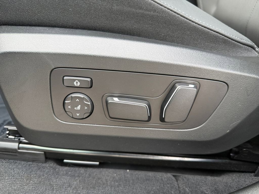 Used 2026 BMW X3 xDrive30 w/ Convenience Package image 35