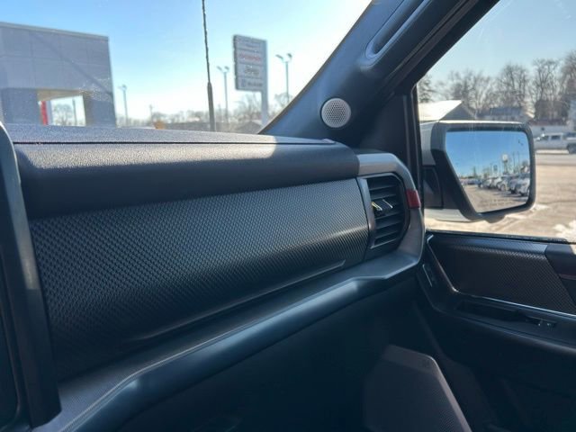 Used 2025 Ford F150 Raptor image 44