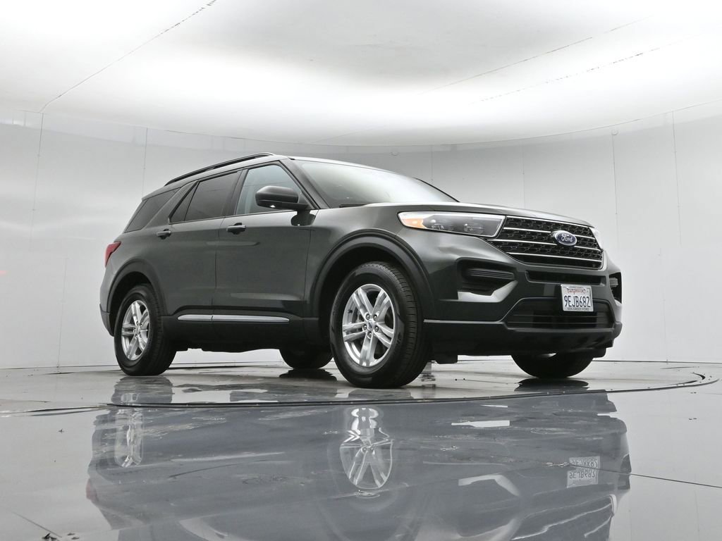 Used 2022 Ford Explorer XLT image 52
