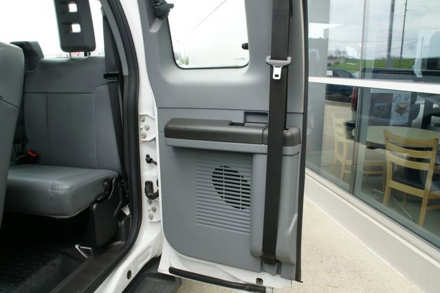 Used 2011 Ford F250 XL w/ PWR Equipment Group image 24