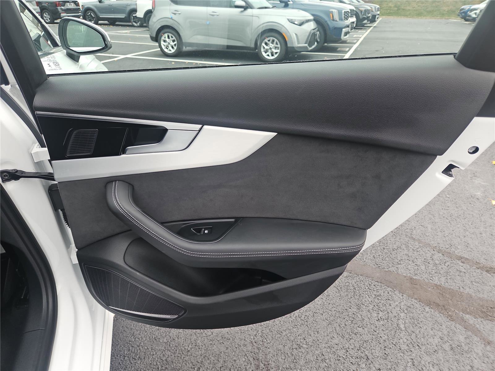 Used 2024 Audi A4 2.0T Premium Plus w/ Premium Plus Package image 31