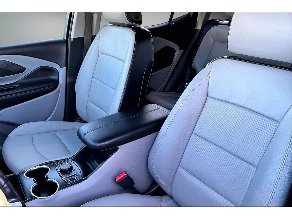 Used 2021 GMC Terrain SLT w/ LPO, Floor Liner Package image 18