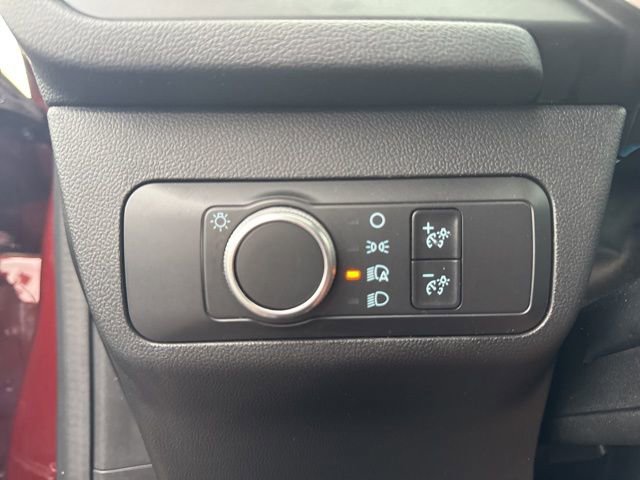 Used 2021 Ford Escape SE image 20