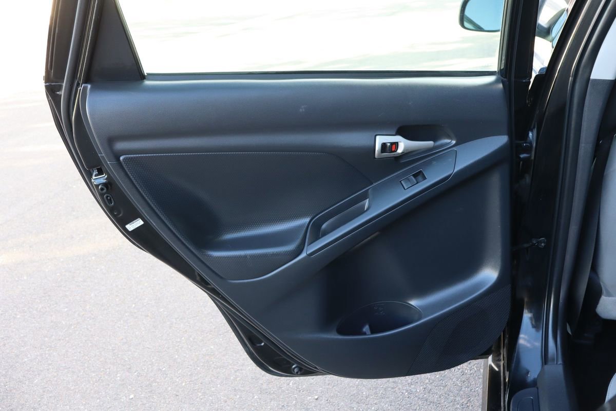 Used 2010 Toyota Matrix image 24