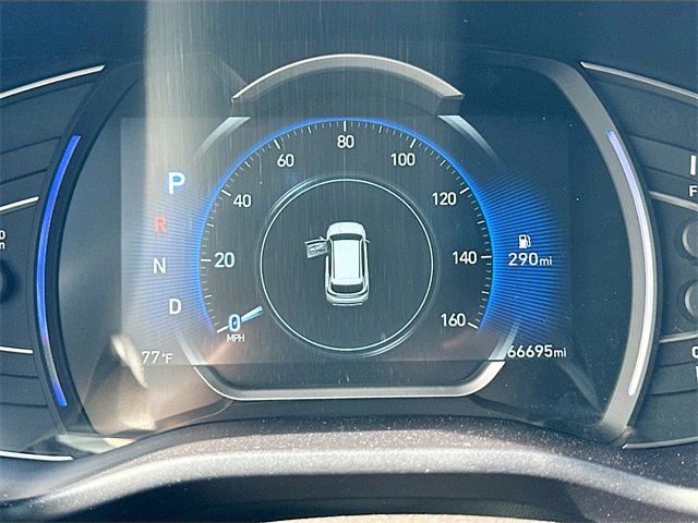 Used 2020 Hyundai Santa Fe Limited image 12