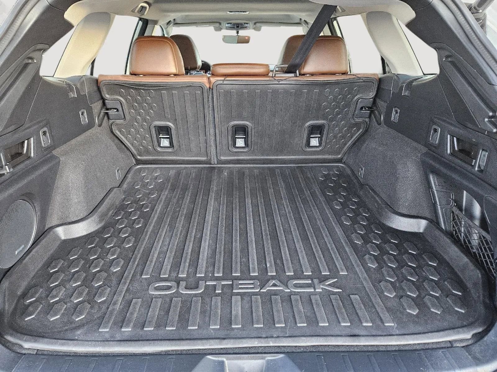 Used 2020 Subaru Outback Touring image 25