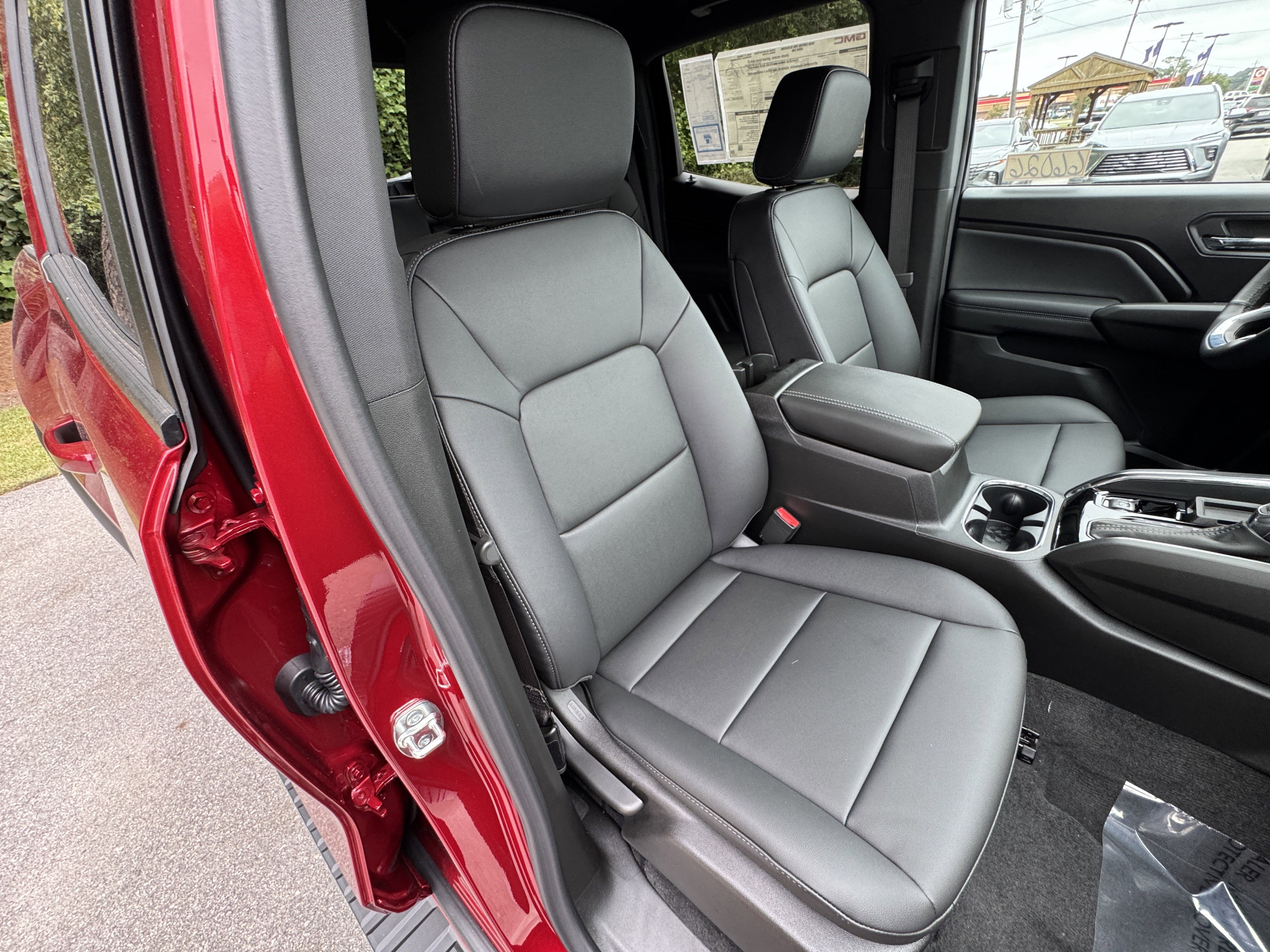 New 2026 GMC Canyon Elevation w/ Convenience Package image 18