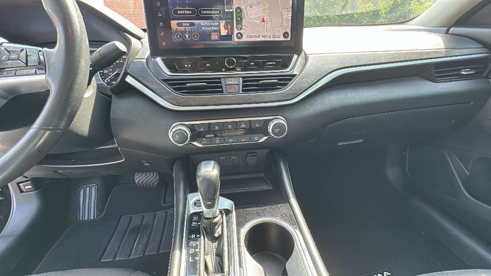 Certified 2023 Nissan Altima 2.5 SV w/ SV Premium Package image 21