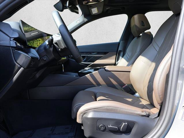 Used 2026 BMW i5 eDrive40 AWD/4WD image 21