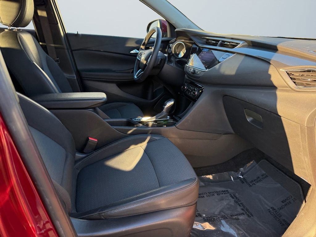 Used 2022 Buick Encore GX Select w/ Sport Touring Package image 15