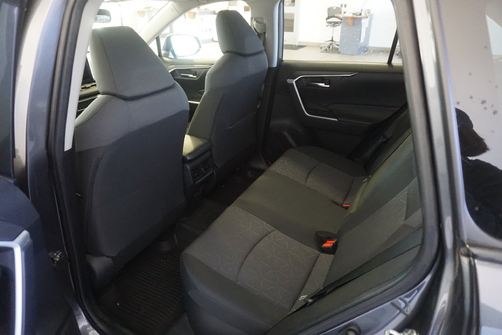 Used 2023 Toyota RAV4 XLE w/ Convenience Package AWD/4WD image 22