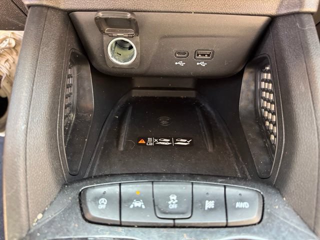 Used 2024 Chevrolet TrailBlazer LT w/ Convenience Package AWD/4WD image 18