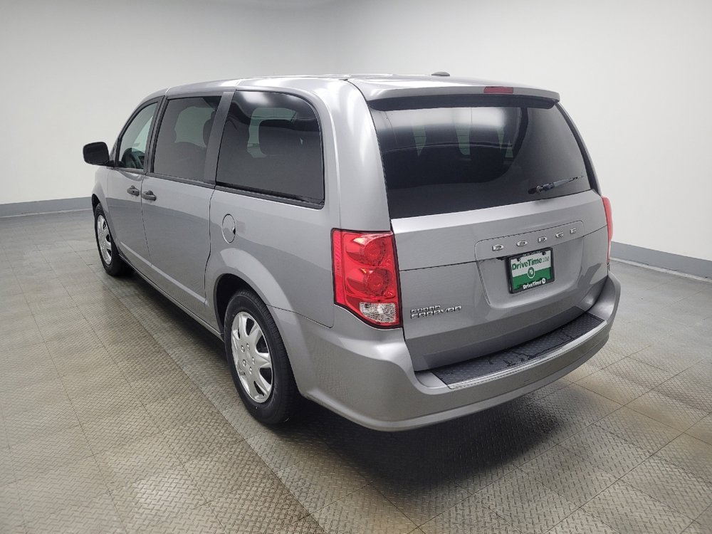 Used 2020 Dodge Grand Caravan SE w/ UConnect Hands-Free Group image 5