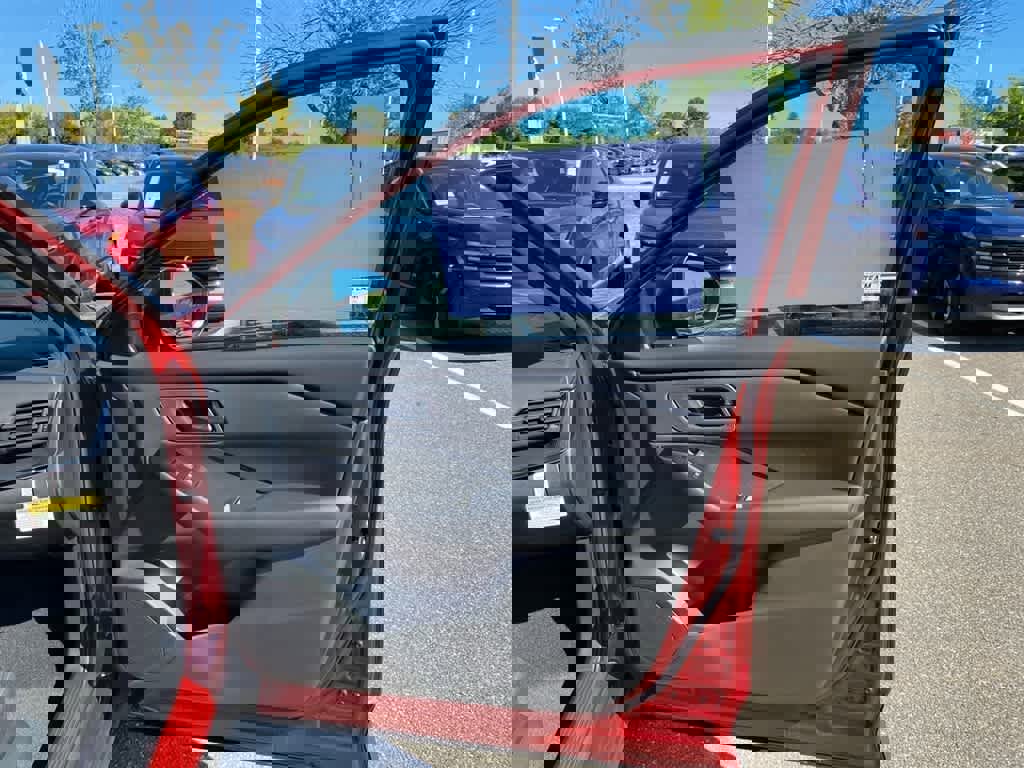 New 2026 Nissan Rogue S image 25