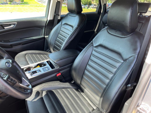Used 2023 Ford Edge SEL w/ Convenience Package image 11