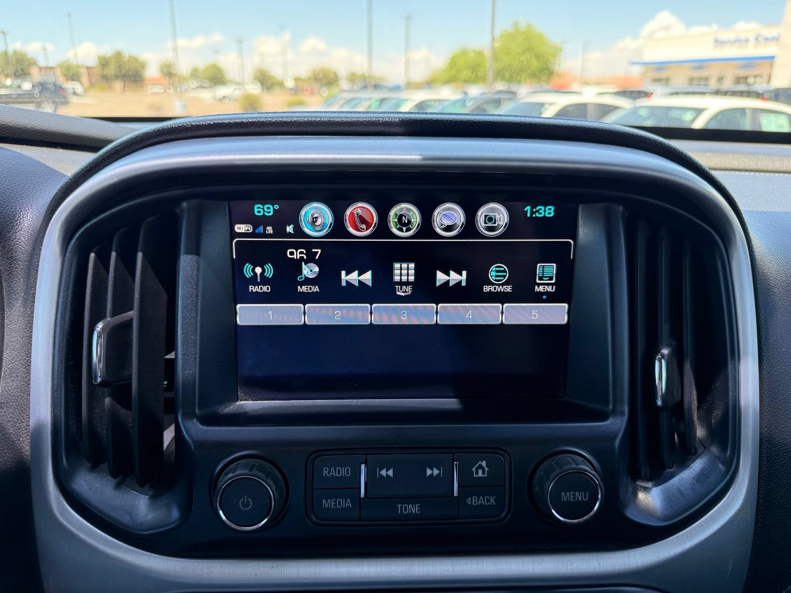 Used 2018 GMC Canyon SLE w/ SLE Convenience Package AWD/4WD image 22