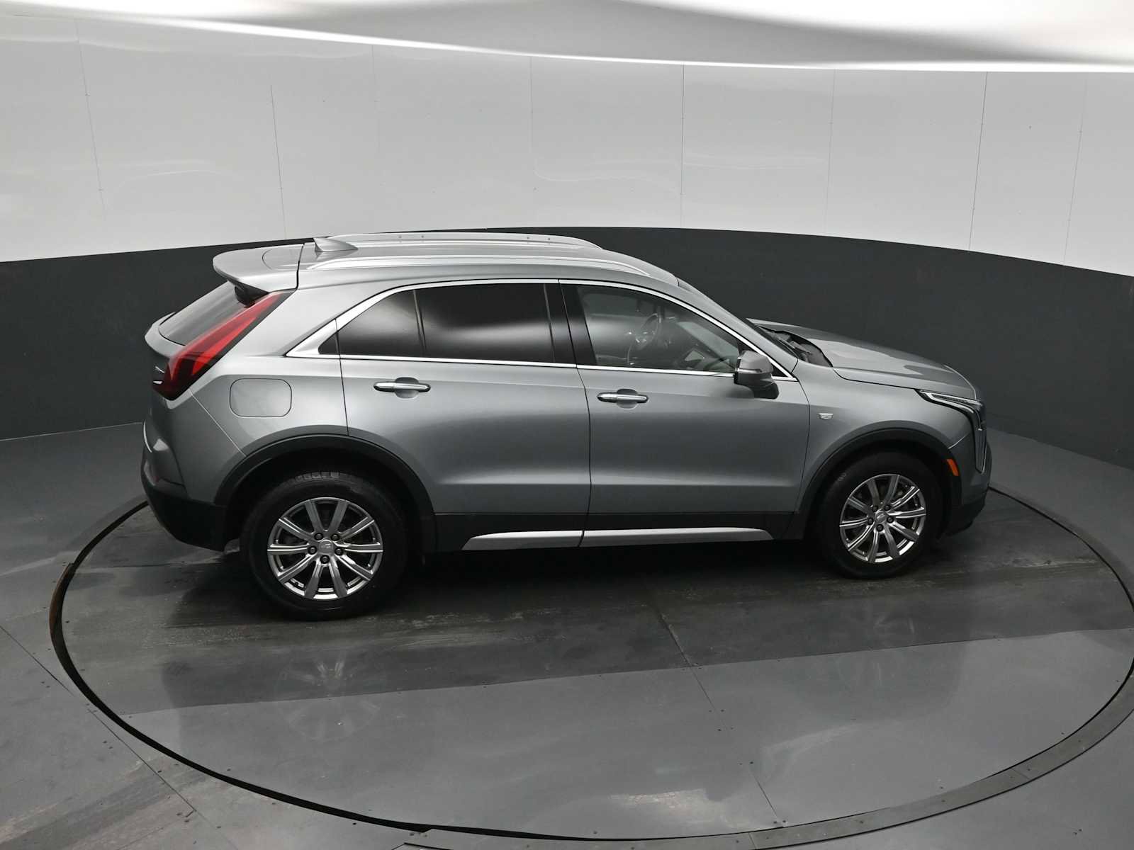 Used 2023 Cadillac XT4 Premium Luxury image 27