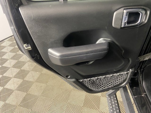 Used 2018 Jeep Wrangler Unlimited Sport S image 15