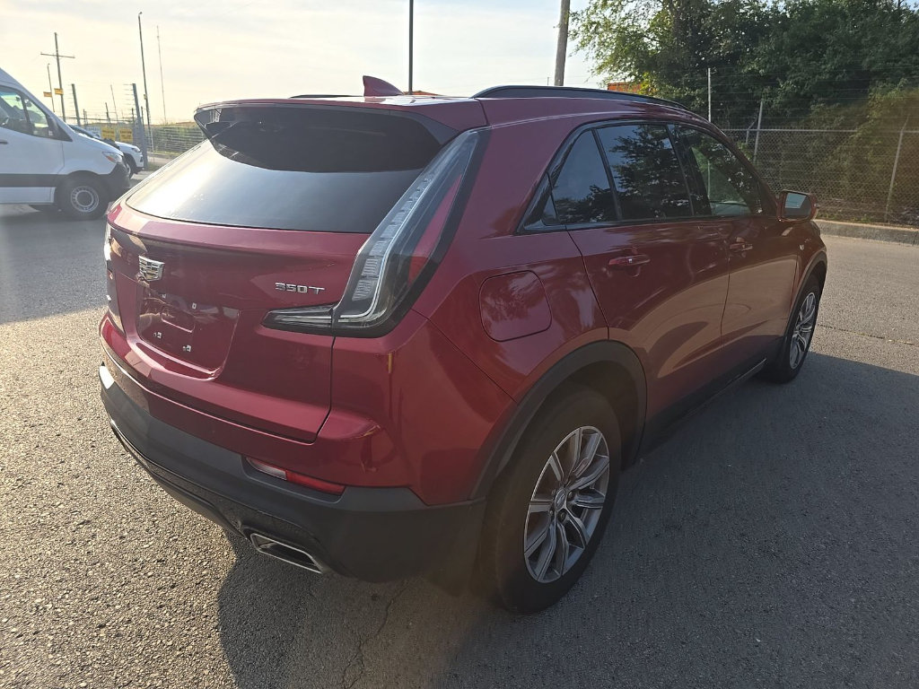 Used 2021 Cadillac XT4 Sport w/ Sun And Sound Package AWD/4WD image 5