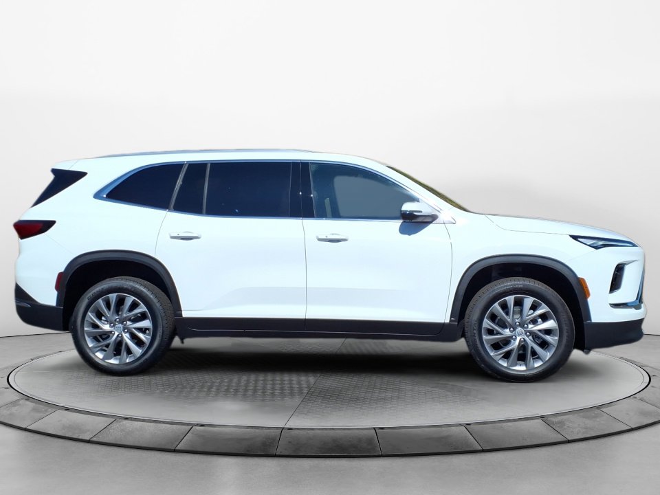 New 2026 Buick Enclave Preferred w/ Power Package image 8