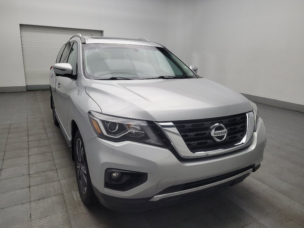 Used 2017 Nissan Pathfinder Platinum FWD image 13