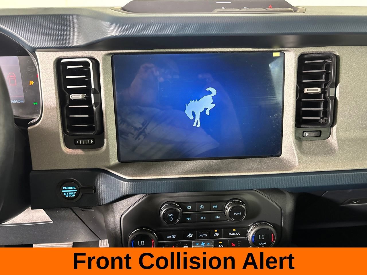 Used 2024 Ford Bronco Outer Banks AWD/4WD image 17