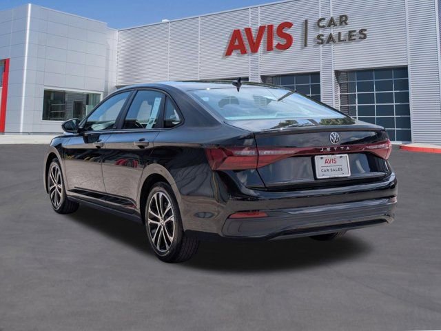 Used 2025 Volkswagen Jetta Sport FWD image 9