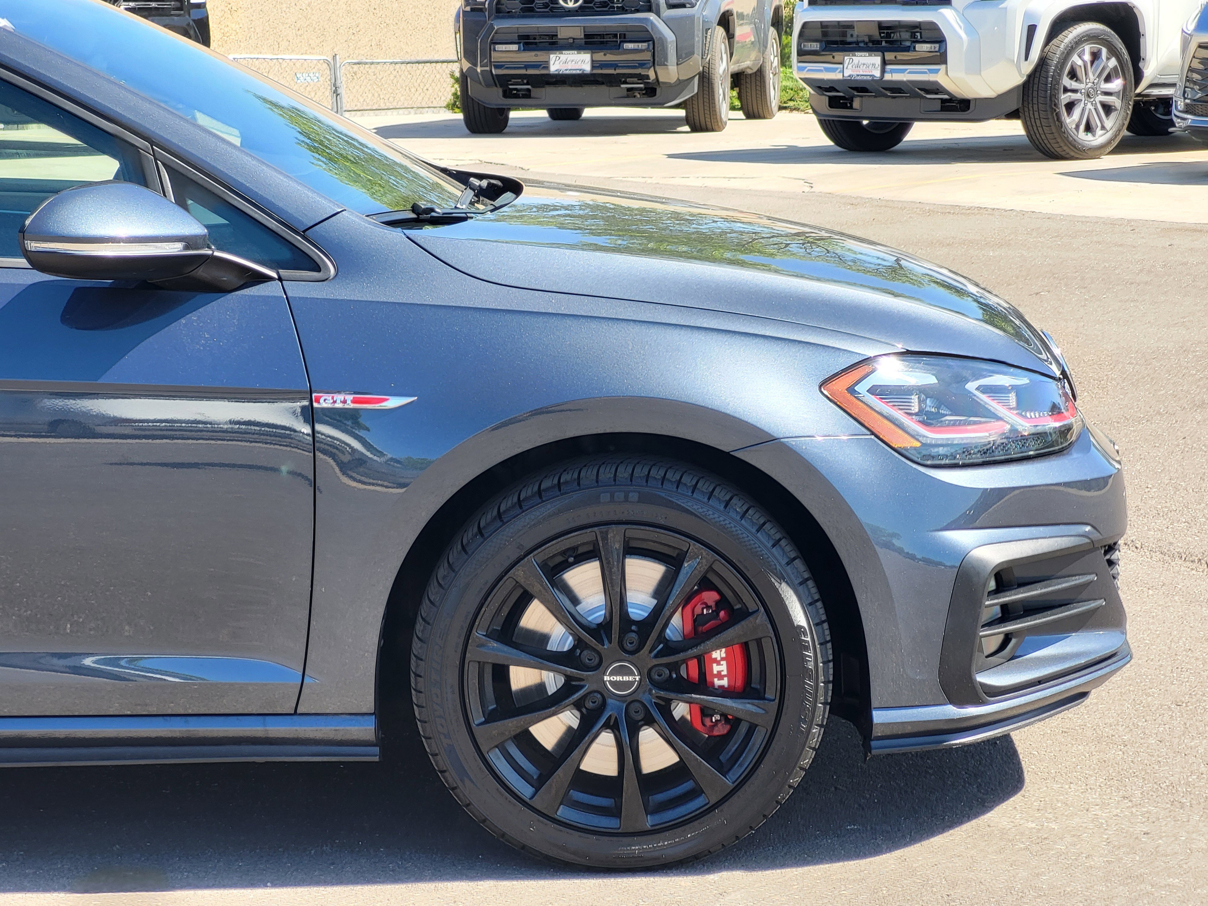 Used 2018 Volkswagen GTI SE w/ SE Leather Package FWD image 7