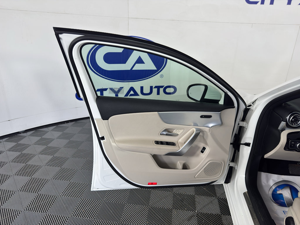 Used 2022 Mercedes-Benz A 220 image 14