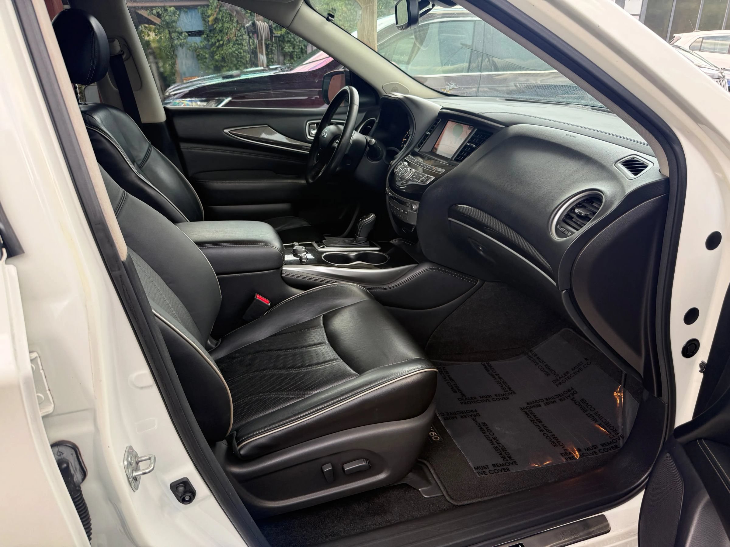 Used 2017 INFINITI QX60 FWD w/ Premium Plus Package image 15
